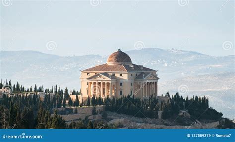 The House of Palestine in Nablus Editorial Stock Image - Image of palestine, gerizim: 127509279