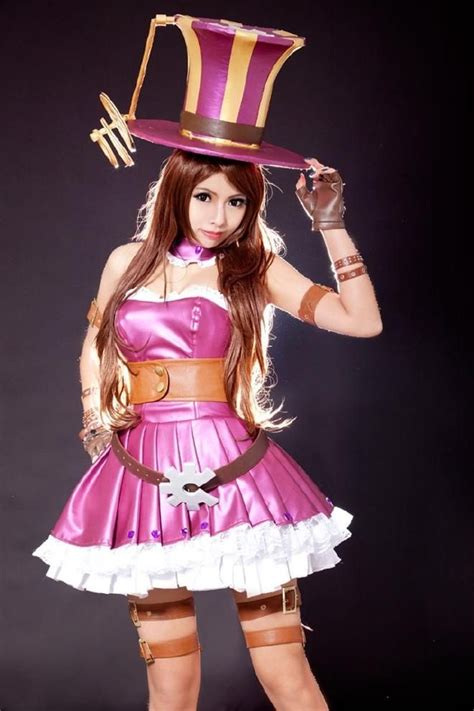 Caitlyn League of Legends Cosplay | Cosplay costumes, Cosplay league of legends, Lol cosplay