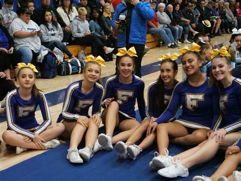 Team News – Cheerleading – Foothill High School