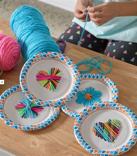 25 Yarn Crafts For Kids They'll Have A Ball With - Kids Love WHAT | Fun crafts for kids, Free ...