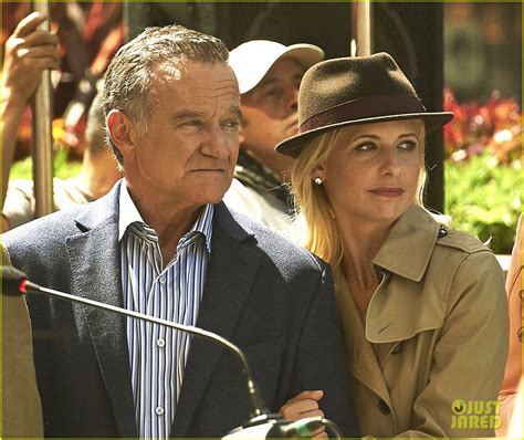 Sarah Michelle Gellar & Robin Williams Film 'Crazy Ones' in L.A.: Photo ...