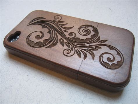 Iphone 4 Case - Wooden Cases Bamboo, Cherry And Walnut Wood - Flower on Luulla