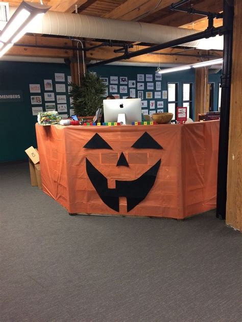 Halloween Office Decor #Halloween #Decorations #Halloweenideas | Halloween office, Office ...