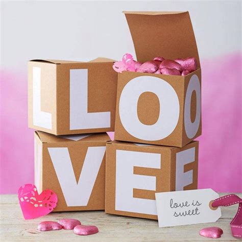 10 Beautiful Valentine's Day Gift Ideas and Decorations | Founterior