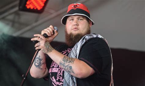 BRITS 2017 Who is Rag'n'Bone Man information on album tour single tattoos | Music ...