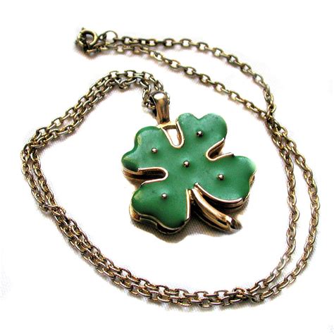 Vintage Four Leaf Clover Necklace Lucky Irish by MorningGlorious