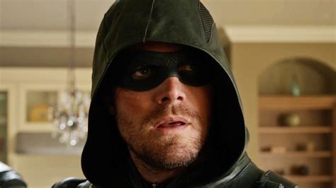 How Arrow Changed Comic Book Shows And No One Noticed