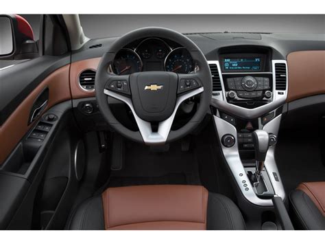 2012 Chevrolet Cruze: 40 Interior Photos | U.S. News