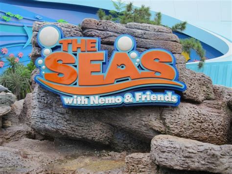 The Seas with Nemo & Friends Overview | Disney's EPCOT Attractions - DVC Shop