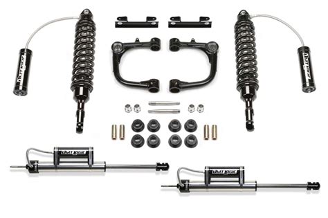 Toyota FJ Cruiser Lift Kits - Fabtech®