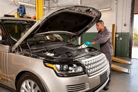 Land Rover Auto Service | Land Rover Service Hendersonville, TN | CarSmart