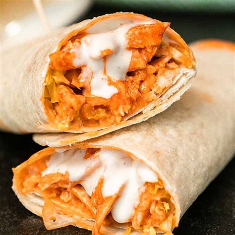 Buffalo chicken wrap recipe - ready in only 5 minutes