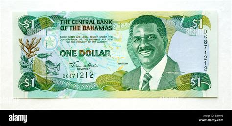 Bahamas 1 One Dollar Bank Note Stock Photo - Alamy