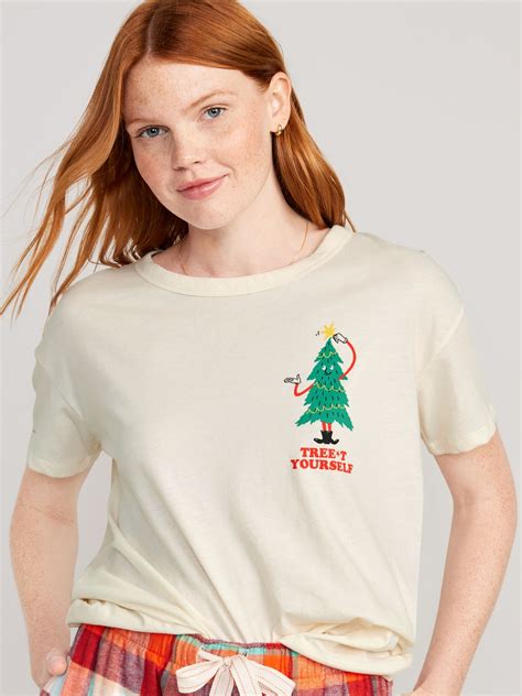 Matching Holiday-Graphic T-Shirt | Old Navy