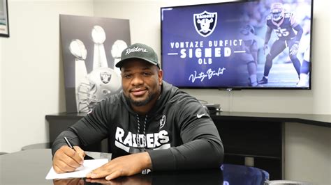 Raiders sign linebacker Vontaze Burfict