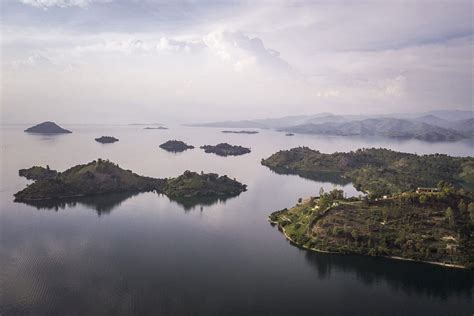 Lake Kivu - Ultimate Guide to Gorilla Trekking & Wildlife in East Africa