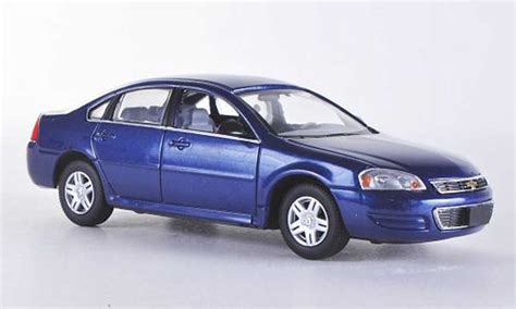 Chevrolet Impala 2011 blau American Heritage Models diecast model car 1 ...