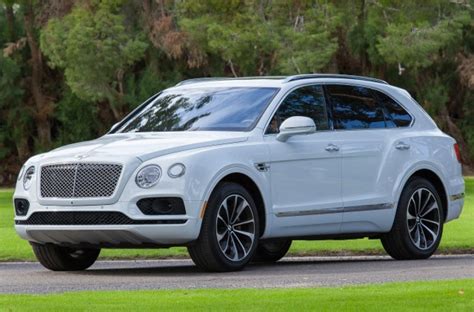 2022 Bentley Bentayga Spy Shots | The Cars Magz