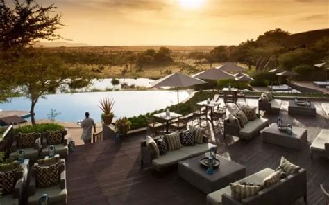 9 Incredibly Luxurious Tented Camps and Lodges in Serengeti