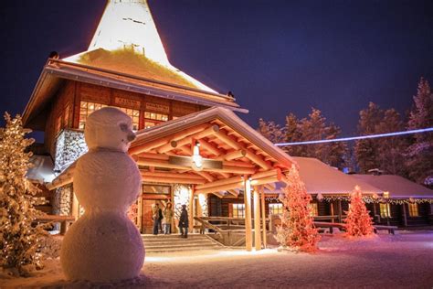 Santa Claus Village and Arctic Circle - Taxari Travel Agency Lapland