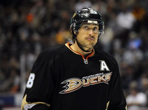 Anaheim Ducks Great Teemu Selanne Ends Career in Loss - Guardian Liberty Voice