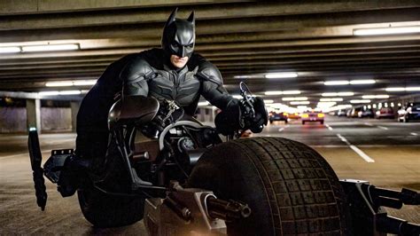 Arriba 71+ imagen batman return scene - Abzlocal.mx