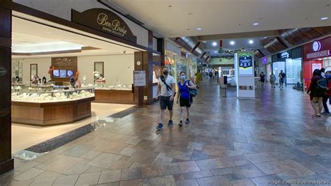 Pearlridge Center set to welcome new retailers - Pacific Business News