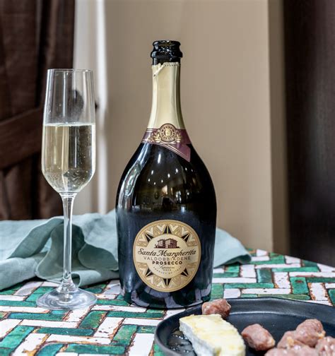 Santa Margherita Prosecco - An Affordable Bubbly - Girls Drink Wine Too