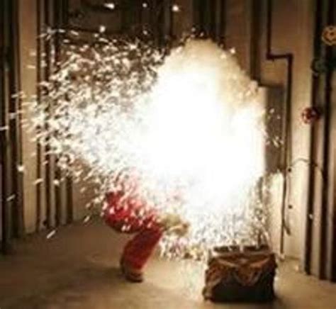 NFPA 70E Electrical Safety & Arc Flash Training | Arc flash, Electrical ...