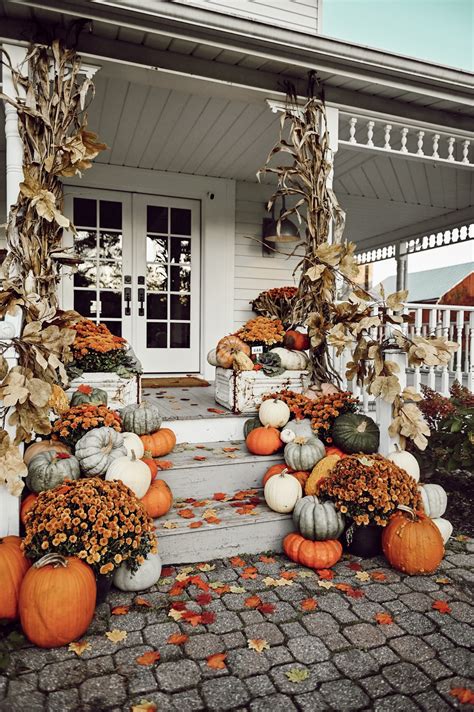 fall front porch inspiration - Re-Fabbed