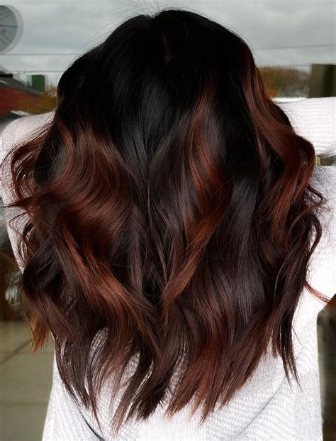 15 Glamorous Partial Highlights for Every Natural Hair Color - Hairstylery