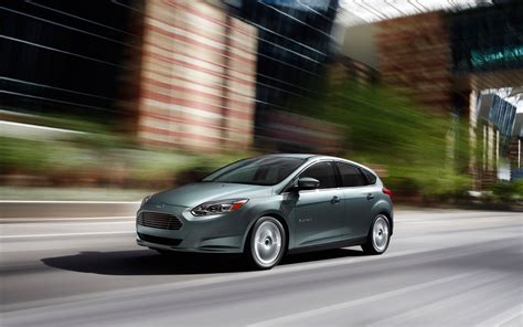 2012 Ford Focus EV First Drive - Motor Trend