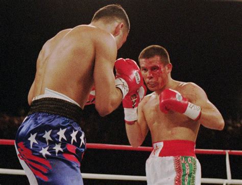 Oscar De La Hoya, Julio Cesar Chavez get flashbacks of their fights ...