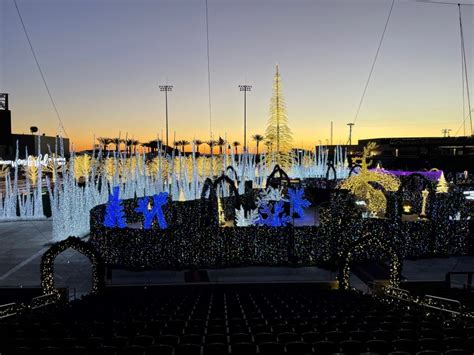 New holiday attraction Enchant Christmas opens at Las Vegas Ballpark | KLAS