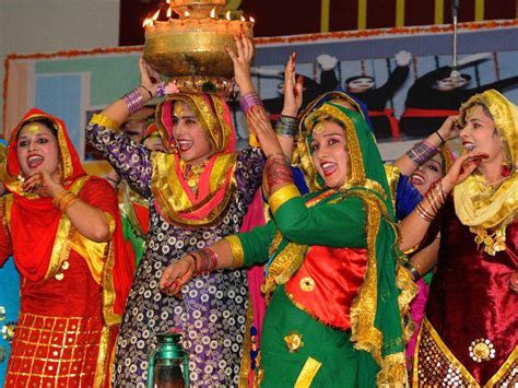 Folk dance to revive tradition of undivided Punjab - Hindustan Times