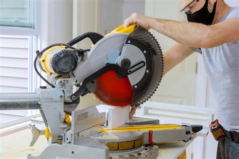 What to Look for in a Hybrid Table Saw - DIY Woodworker Essential Tool