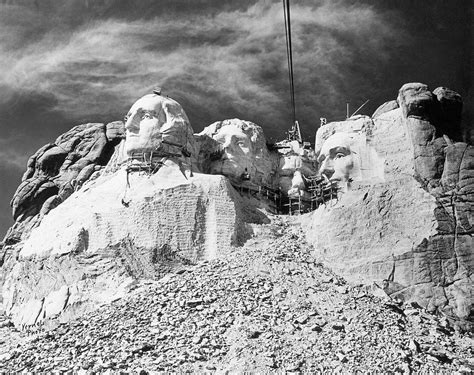 Mount Rushmore Construction posters & prints by Corbis