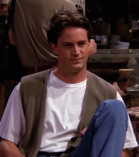 Friends Season 1 | Chandler Bing - Matthew Perry | Chandler friends ...