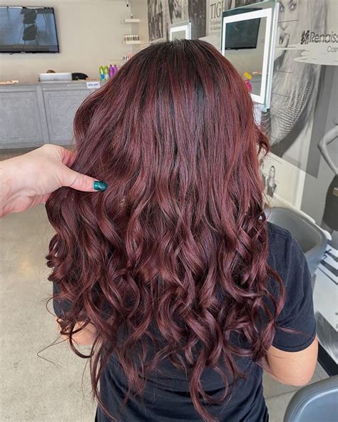 31 Best Maroon Hair Color Ideas of 2022