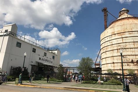 Waco & Magnolia Market At The Silos: Triphobo