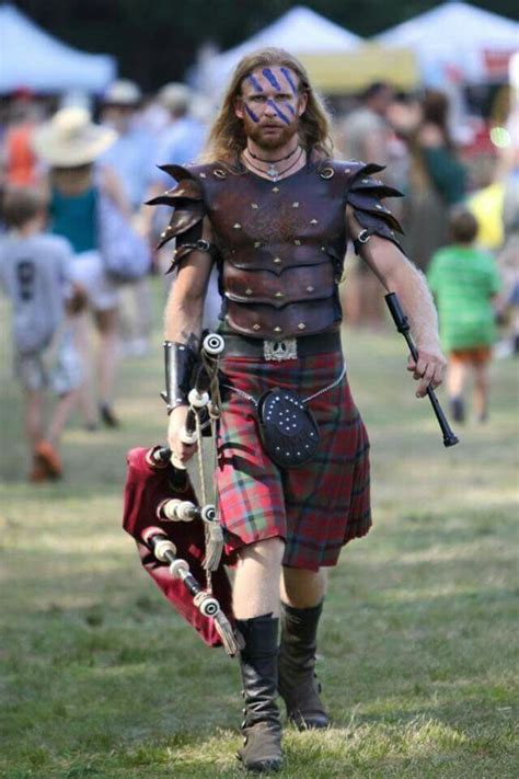 Pin on Kilts.......... | Scottish clothing, Kilt outfits, Men in kilts