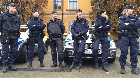 Union: refugee crisis puts police under heavy strain - Radio Sweden | Sveriges Radio