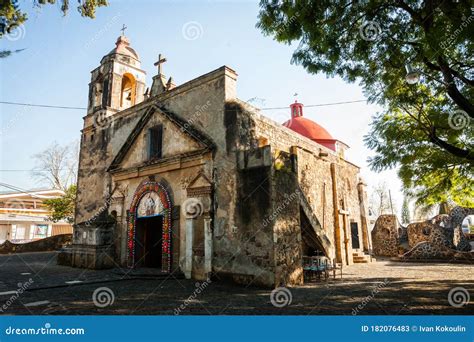 Cuernavaca, Morelos - 11/23/2016: La Iglesia De Los Tres Reyes Beautiful Vintage Church ...