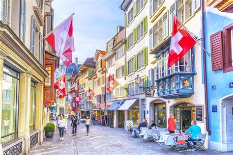 Top 10 Things To Do In Zurich Old Town | easyHotel
