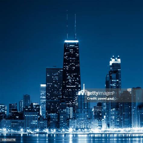 1,021 Lake Shore Drive Chicago Stock Photos, High-Res Pictures, and Images - Getty Images