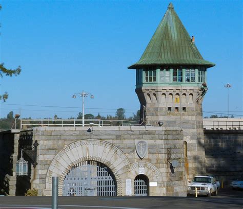 Edit free photo of Prison,gate,entrance,prison gate 2,free pictures - needpix.com