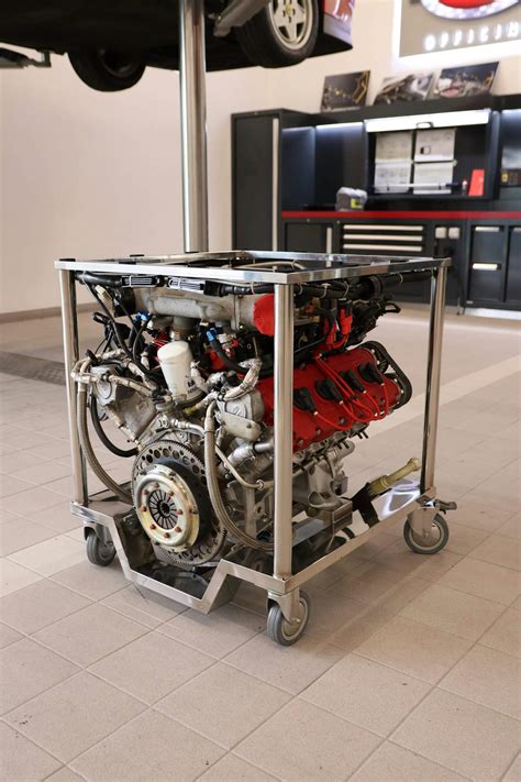 FERRARI F40 ENGINE - 1,000KM FROM NEW