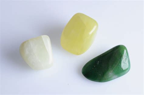 File:Jade three colors.jpg - Wikimedia Commons