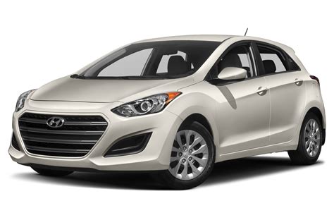 2016 Hyundai Elantra GT - View Specs, Prices & Photos - WHEELS.ca