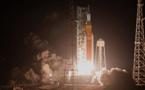 NASA launches SLS mega rocket on Artemis 1 moon mission